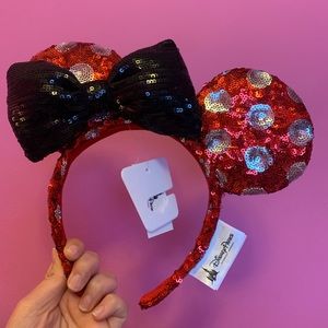 Minnie Mouse Ears NWT